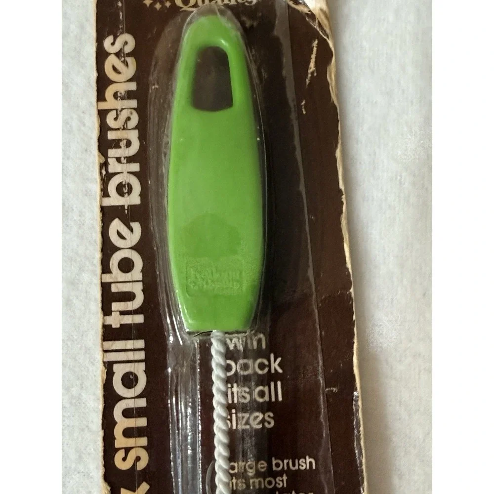 VINTAGE KELLOGG BRUSH CO 2 PC‎ PERCOLATOR & SM TUBE BRUSHES Green